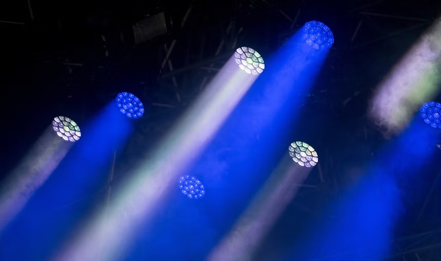 WAVEX Bühnenlicht Beamshot